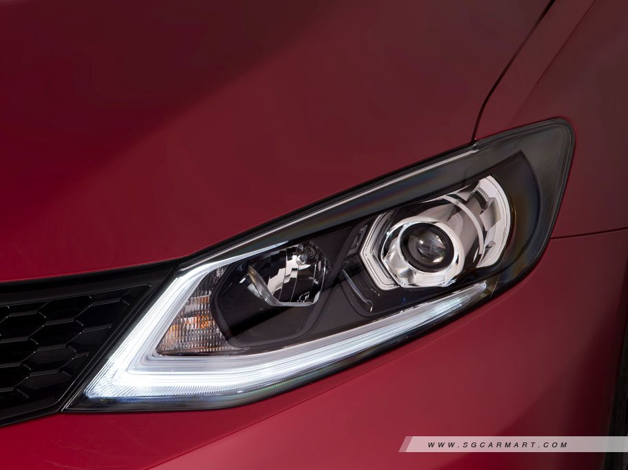 https://i.i-sgcm.com/new_cars/cars/11822/11822_g4
