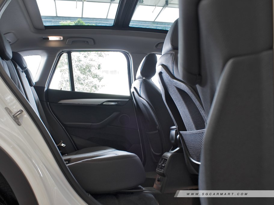 https://i.i-sgcm.com/new_cars/cars/11823/11823_g11