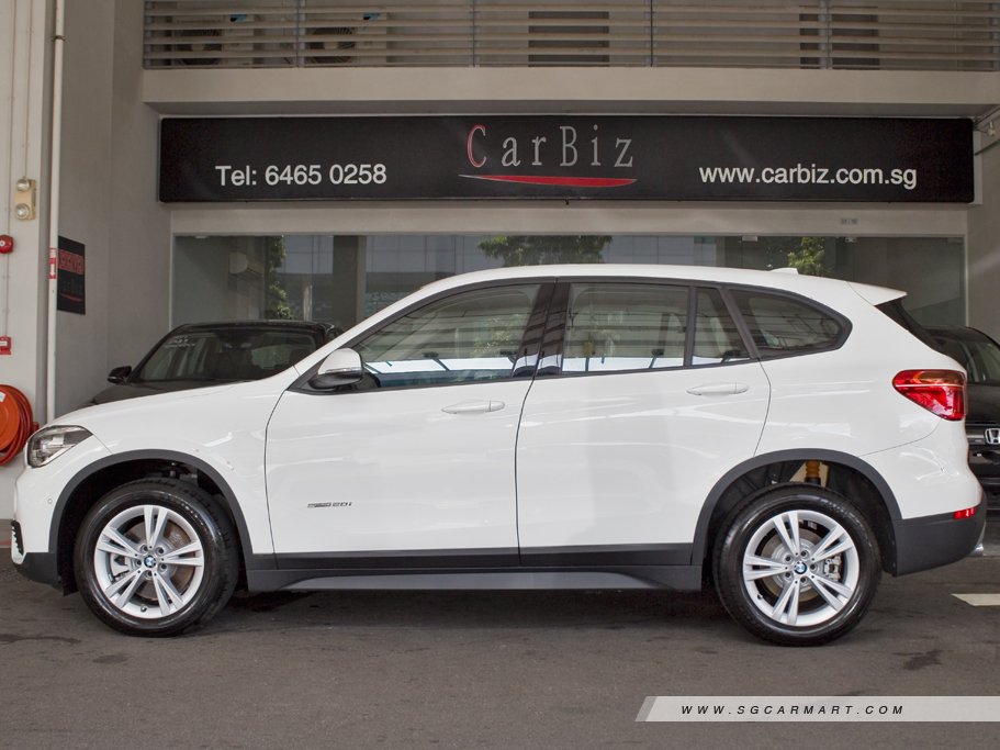 https://i.i-sgcm.com/new_cars/cars/11823/11823_g2