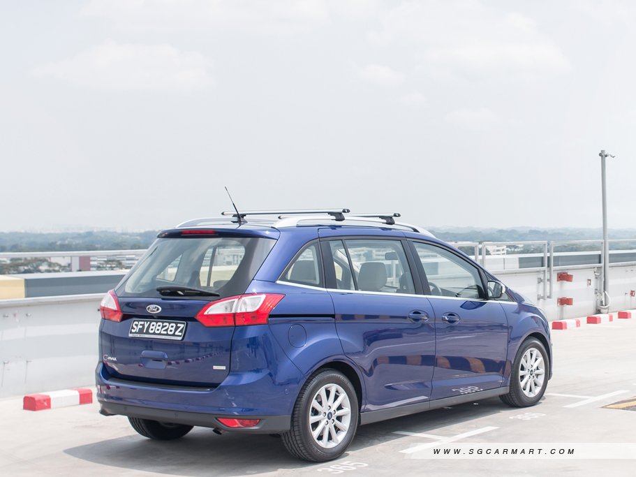 https://i.i-sgcm.com/new_cars/cars/11824/11824_g18