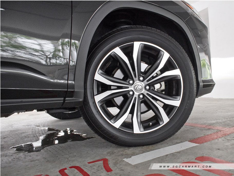 https://i.i-sgcm.com/new_cars/cars/11828/11828_g20