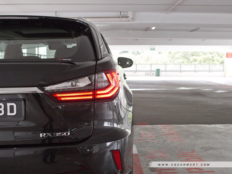 https://i.i-sgcm.com/new_cars/cars/11828/11828_g21