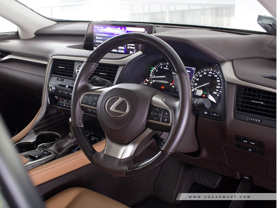 https://i.i-sgcm.com/new_cars/cars/11828/11828_g27