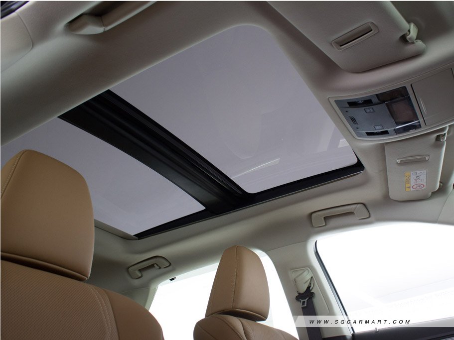 https://i.i-sgcm.com/new_cars/cars/11828/11828_g31
