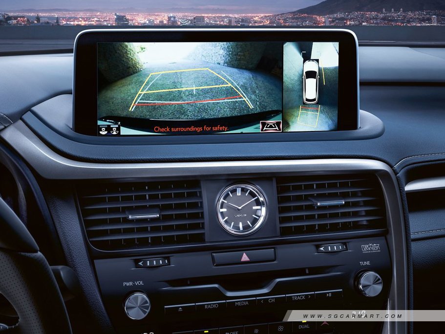 https://i.i-sgcm.com/new_cars/cars/11828/11828_g44