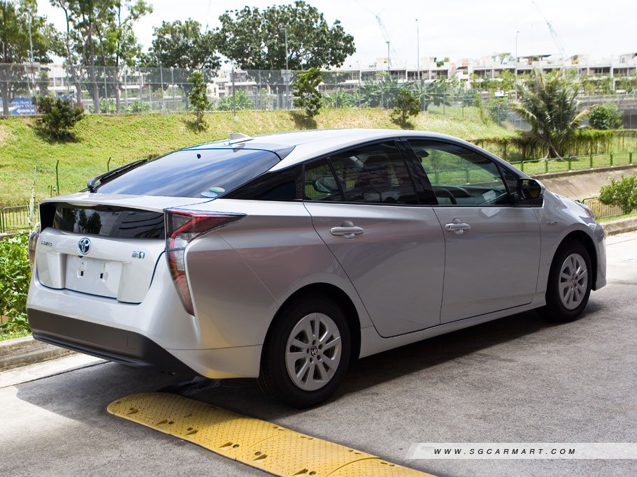 https://i.i-sgcm.com/new_cars/cars/11830/11830_g24