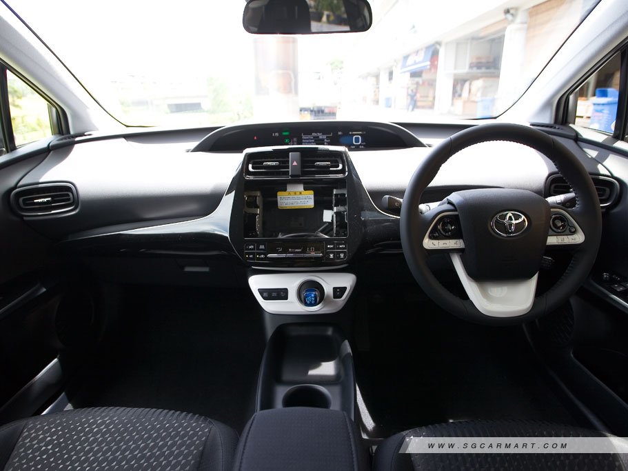 https://i.i-sgcm.com/new_cars/cars/11830/11830_g32