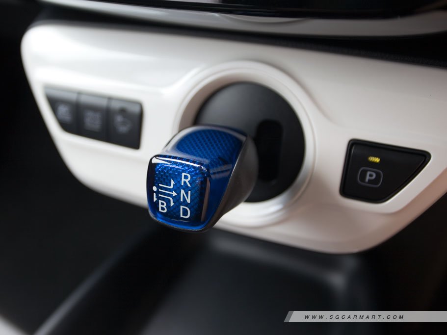 https://i.i-sgcm.com/new_cars/cars/11830/11830_g39