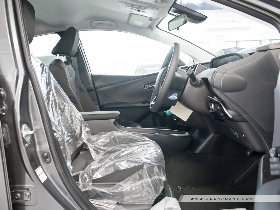 https://i.i-sgcm.com/new_cars/cars/11830/11830_g79
