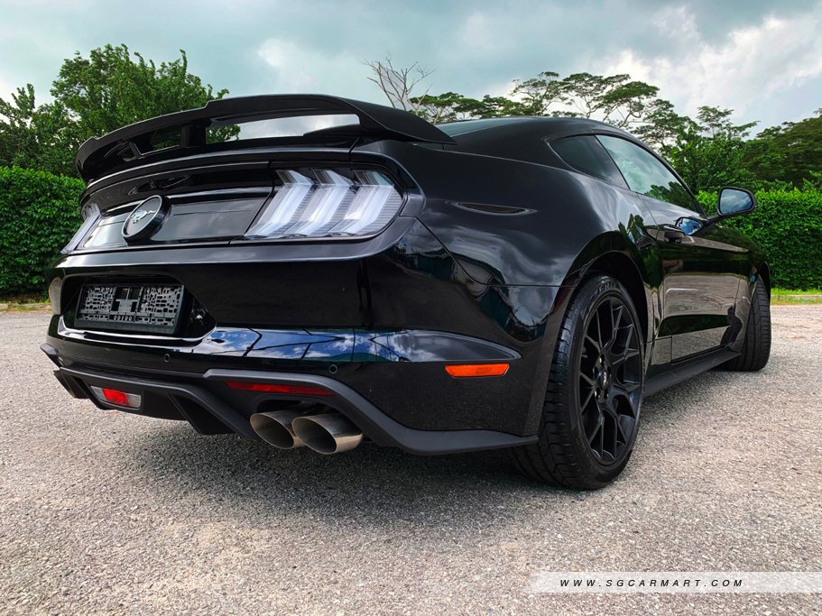 https://i.i-sgcm.com/new_cars/cars/11834/11834_g124