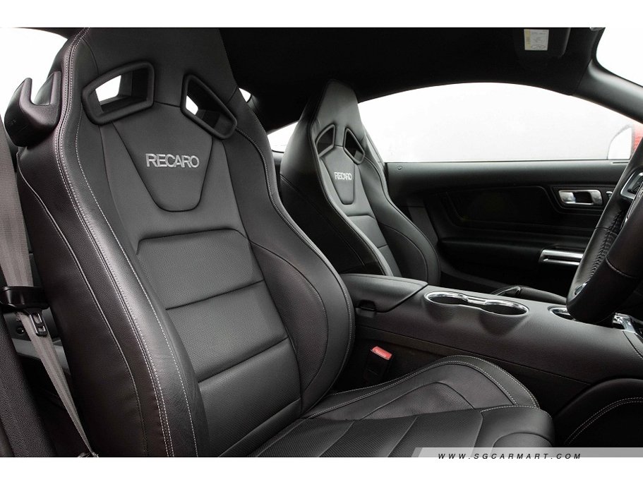 https://i.i-sgcm.com/new_cars/cars/11834/11834_g128