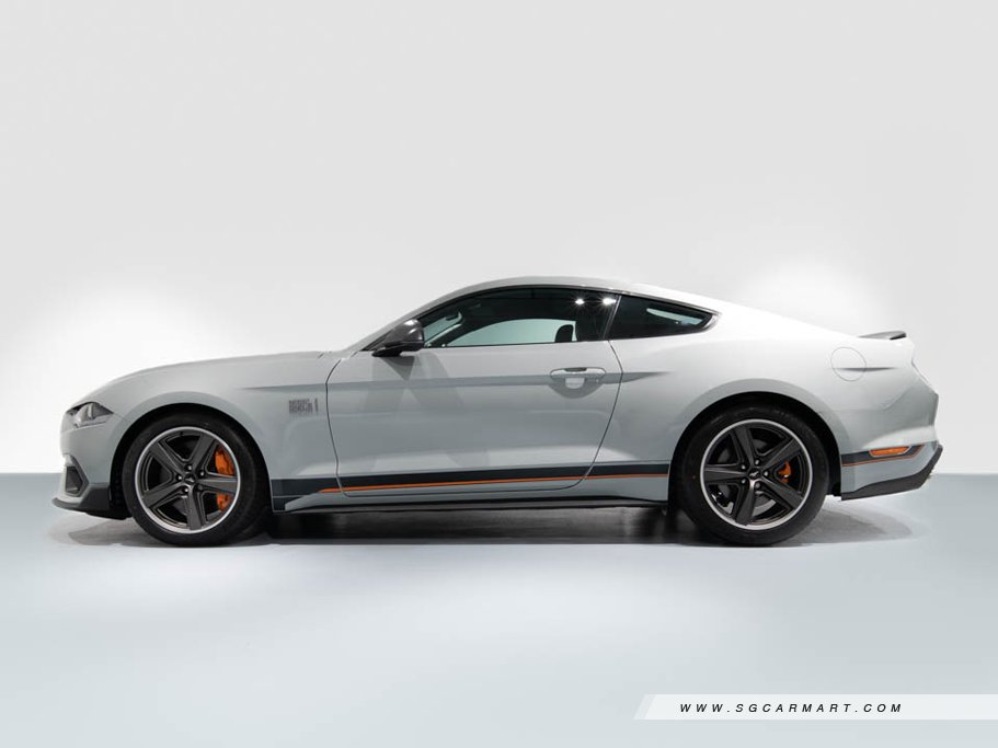 https://i.i-sgcm.com/new_cars/cars/11834/11834_g157