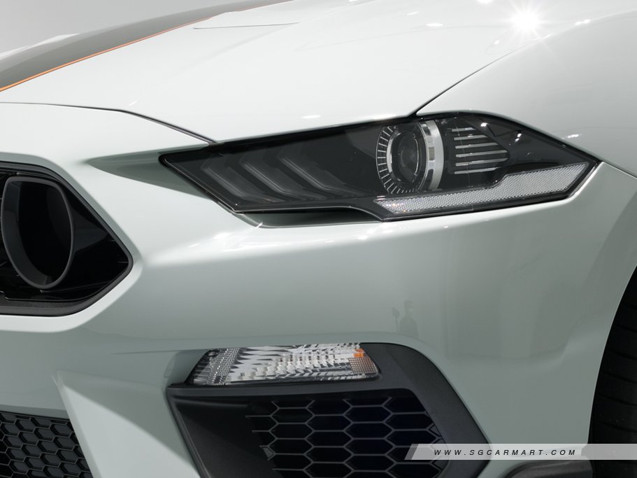 https://i.i-sgcm.com/new_cars/cars/11834/11834_g163
