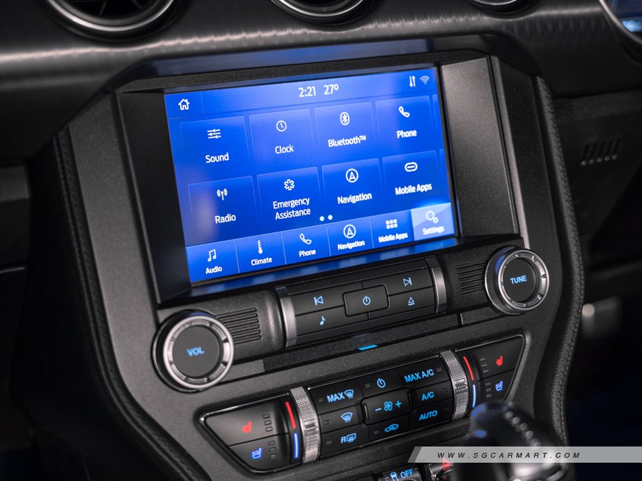 https://i.i-sgcm.com/new_cars/cars/11834/11834_g177