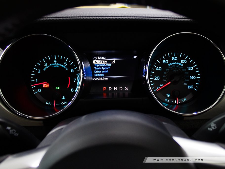 https://i.i-sgcm.com/new_cars/cars/11834/11834_g26