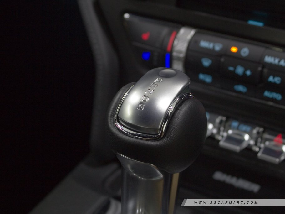 https://i.i-sgcm.com/new_cars/cars/11834/11834_g31
