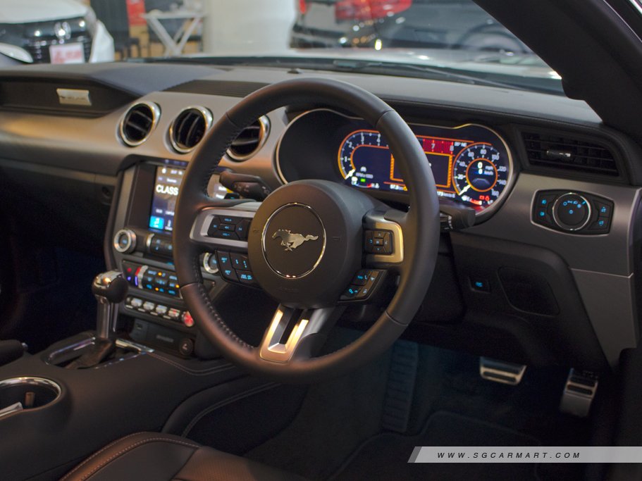 https://i.i-sgcm.com/new_cars/cars/11834/11834_g47