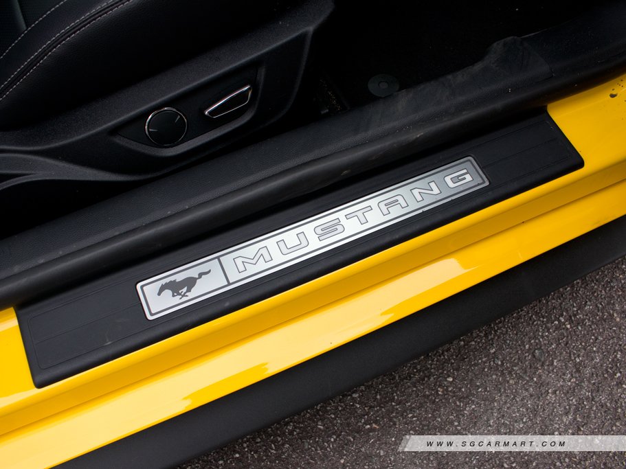 https://i.i-sgcm.com/new_cars/cars/11834/11834_g74