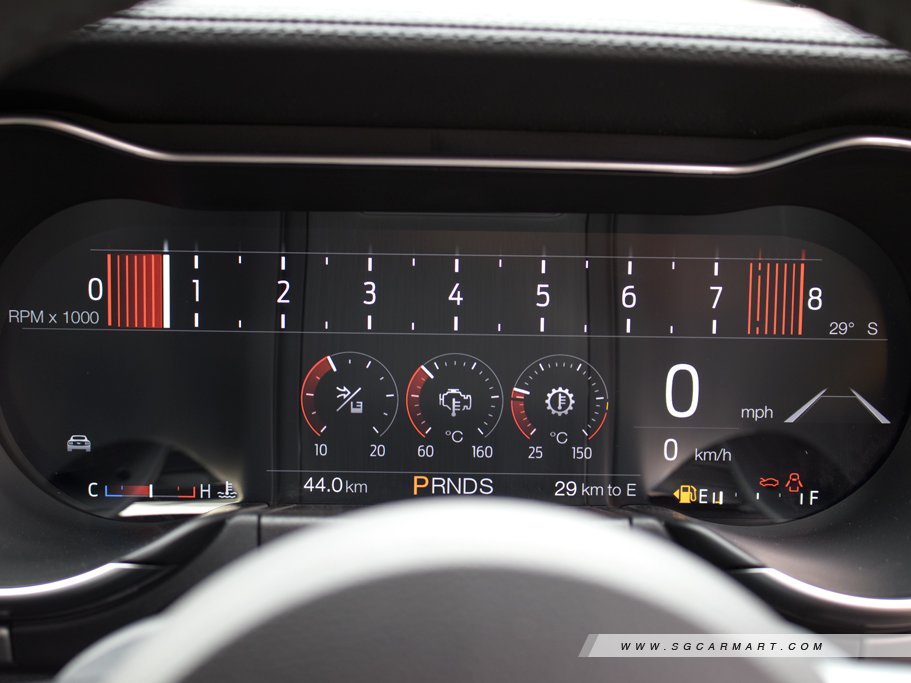 https://i.i-sgcm.com/new_cars/cars/11834/11834_g77
