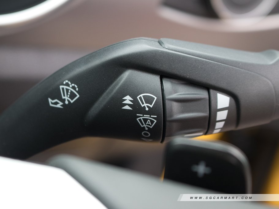 https://i.i-sgcm.com/new_cars/cars/11834/11834_g81