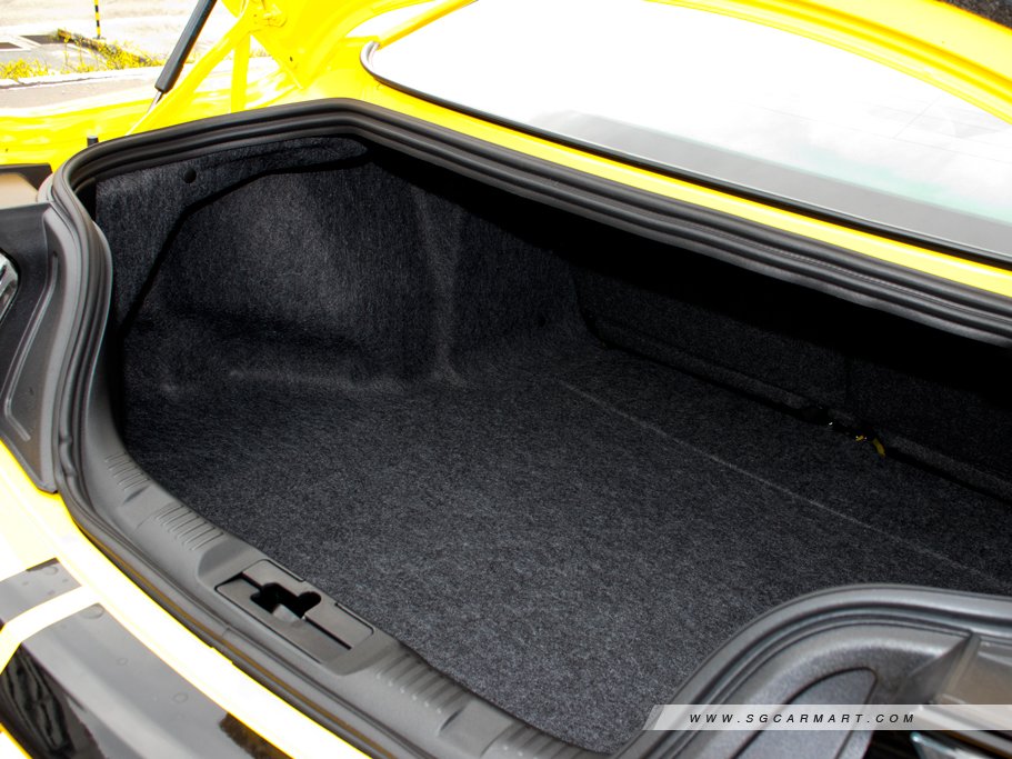 https://i.i-sgcm.com/new_cars/cars/11834/11834_g89