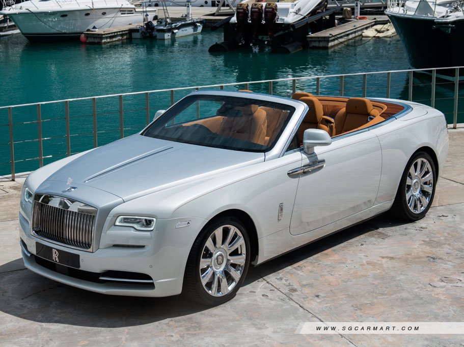 https://i.i-sgcm.com/new_cars/cars/11835/11835_g2