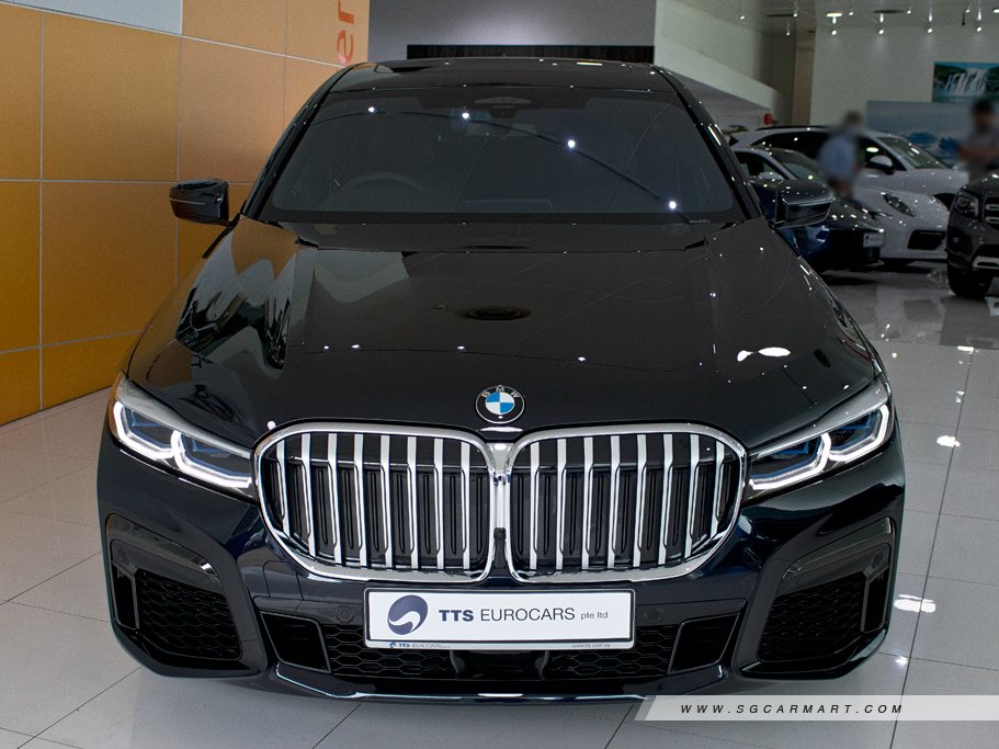 https://i.i-sgcm.com/new_cars/cars/11839/11839_g102