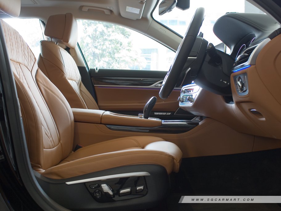 https://i.i-sgcm.com/new_cars/cars/11839/11839_g10