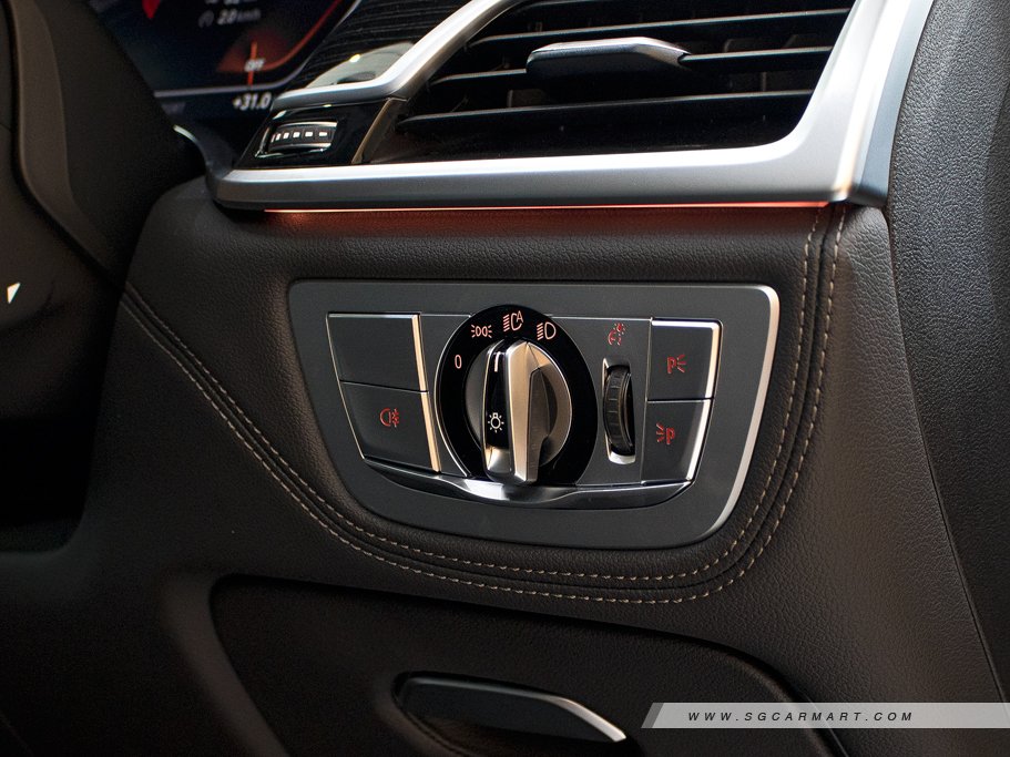 https://i.i-sgcm.com/new_cars/cars/11839/11839_g118