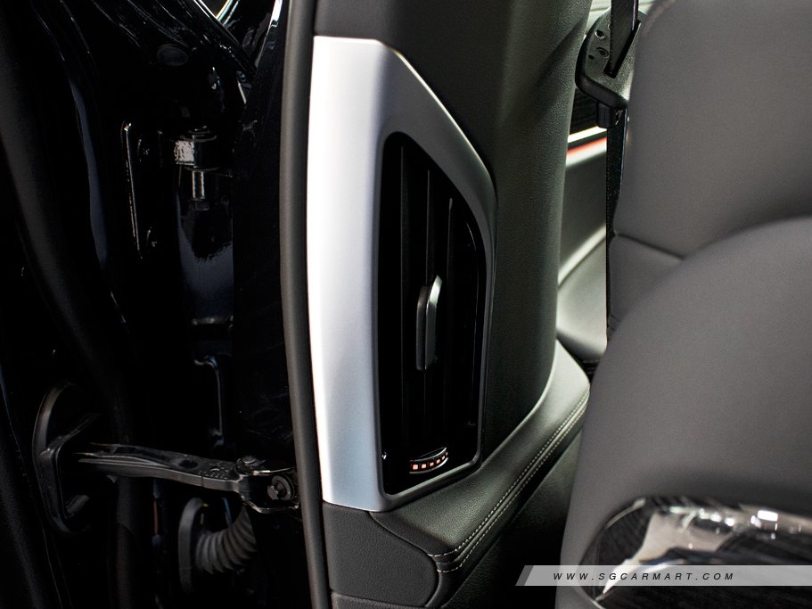 https://i.i-sgcm.com/new_cars/cars/11839/11839_g133