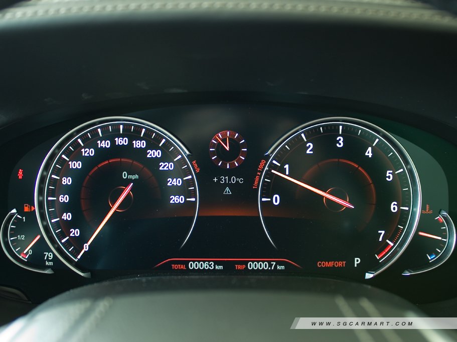https://i.i-sgcm.com/new_cars/cars/11839/11839_g15