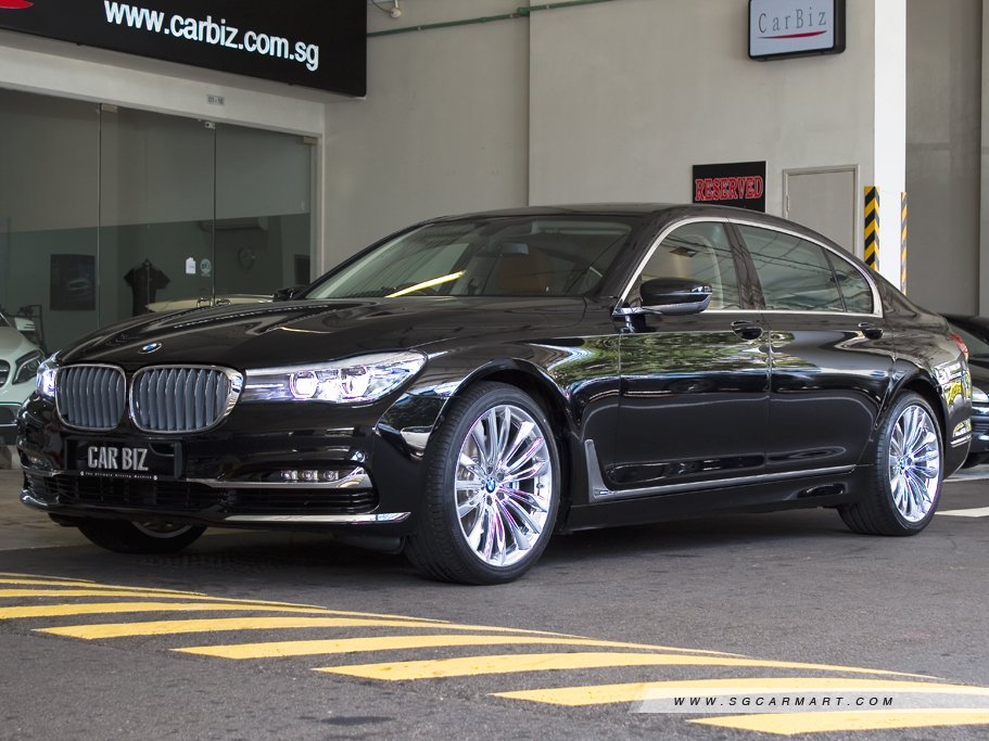 https://i.i-sgcm.com/new_cars/cars/11839/11839_g1