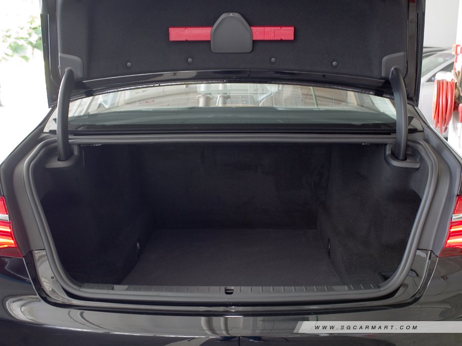 https://i.i-sgcm.com/new_cars/cars/11839/11839_g27