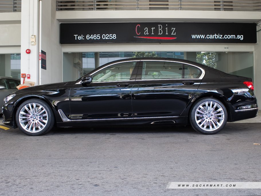 https://i.i-sgcm.com/new_cars/cars/11839/11839_g2
