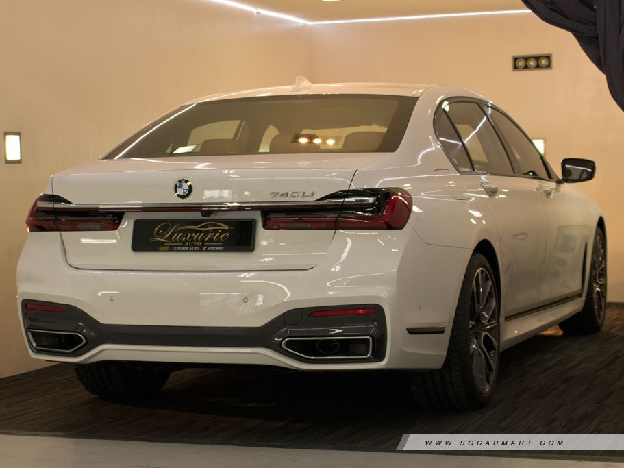https://i.i-sgcm.com/new_cars/cars/11839/11839_g66