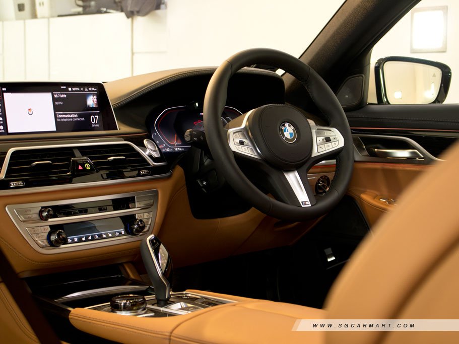 https://i.i-sgcm.com/new_cars/cars/11839/11839_g78