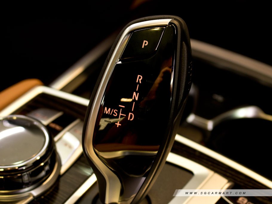 https://i.i-sgcm.com/new_cars/cars/11839/11839_g84