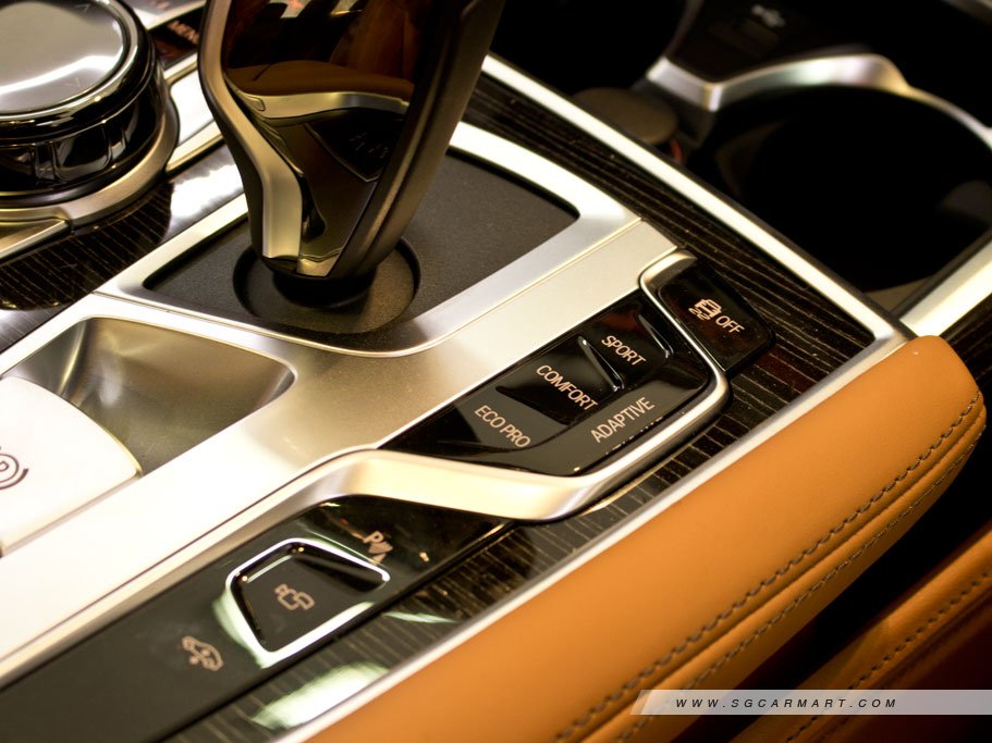 https://i.i-sgcm.com/new_cars/cars/11839/11839_g86