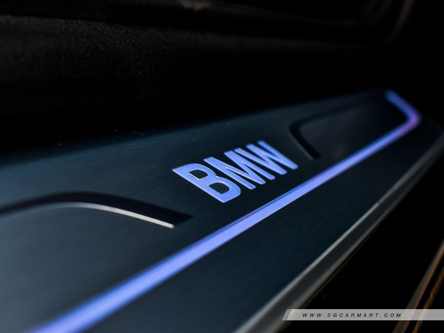 https://i.i-sgcm.com/new_cars/cars/11839/11839_g99