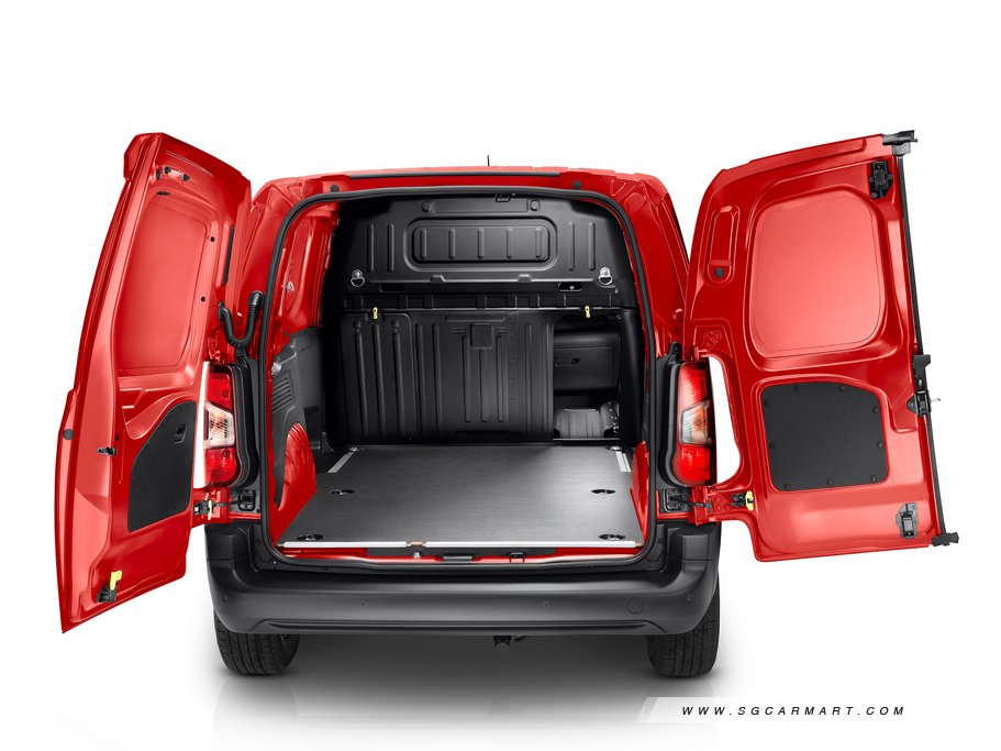 https://i.i-sgcm.com/new_cars/cars/11844/11844_g11