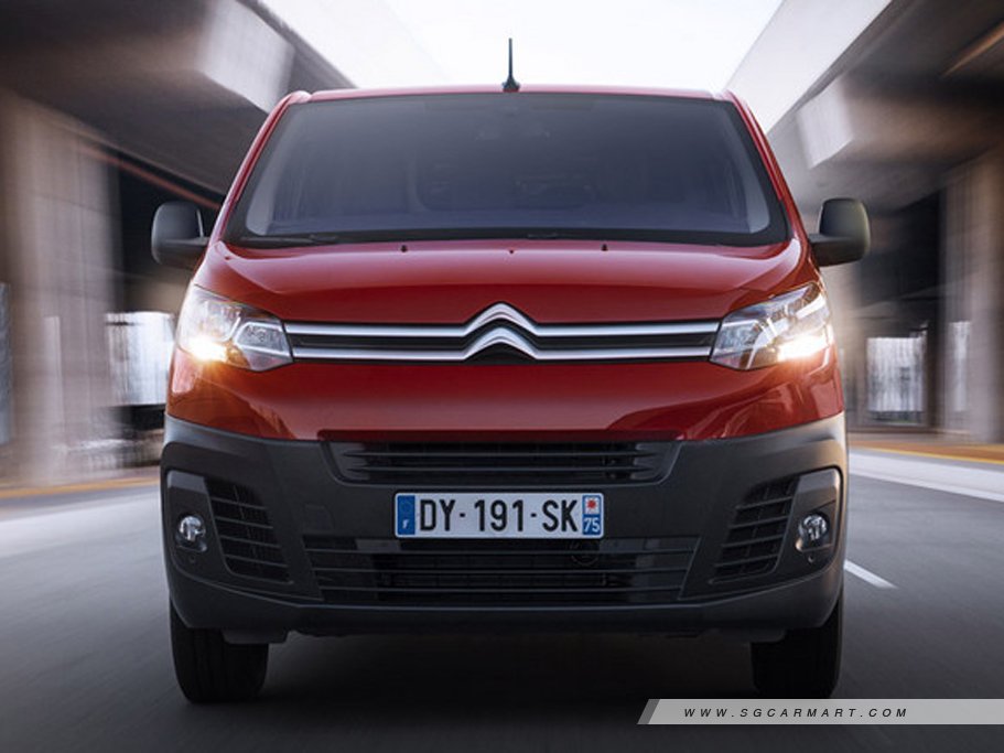 https://i.i-sgcm.com/new_cars/cars/11845/11845_g8