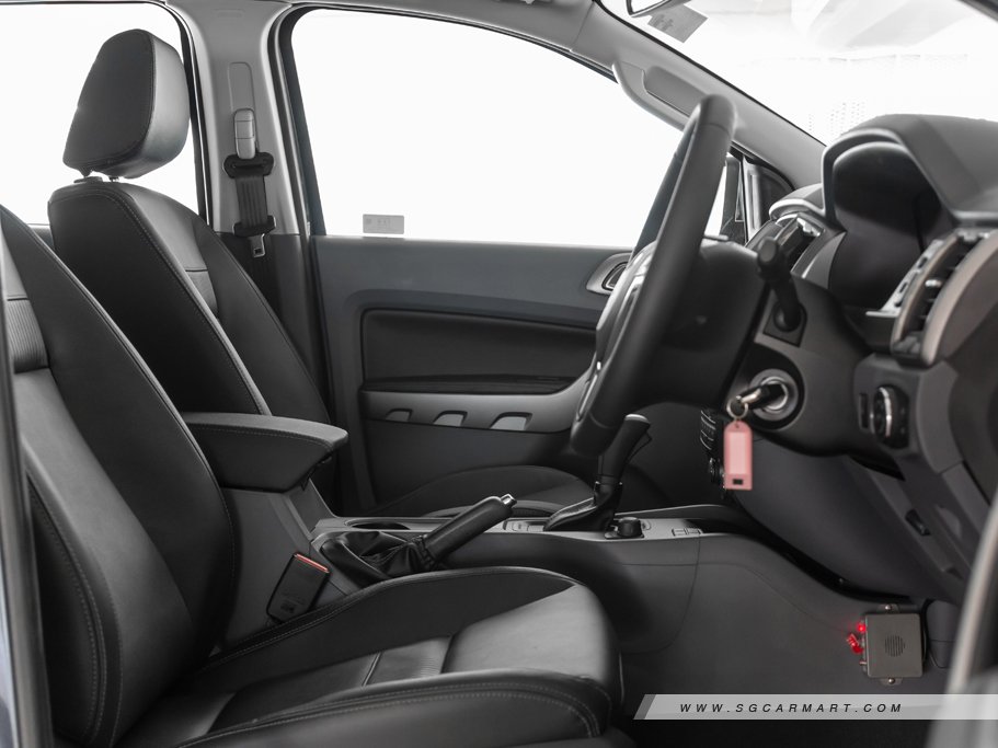 https://i.i-sgcm.com/new_cars/cars/11847/11847_g45