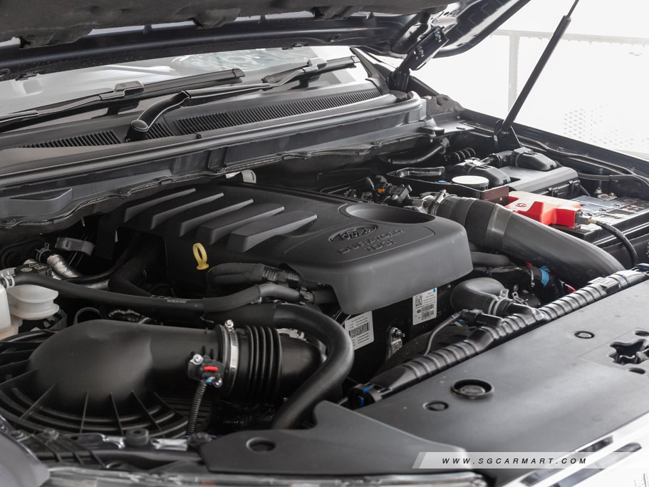 https://i.i-sgcm.com/new_cars/cars/11847/11847_g52