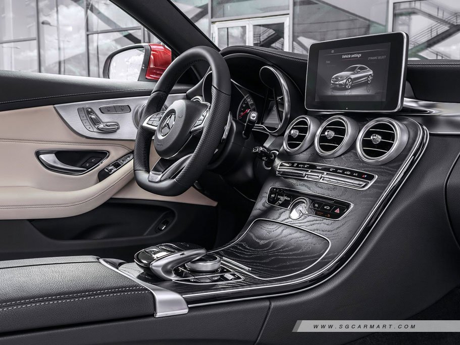 https://i.i-sgcm.com/new_cars/cars/11848/11848_g11