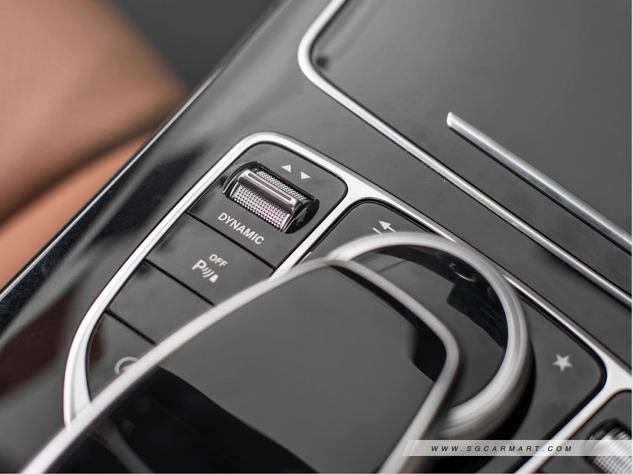 https://i.i-sgcm.com/new_cars/cars/11848/11848_g34