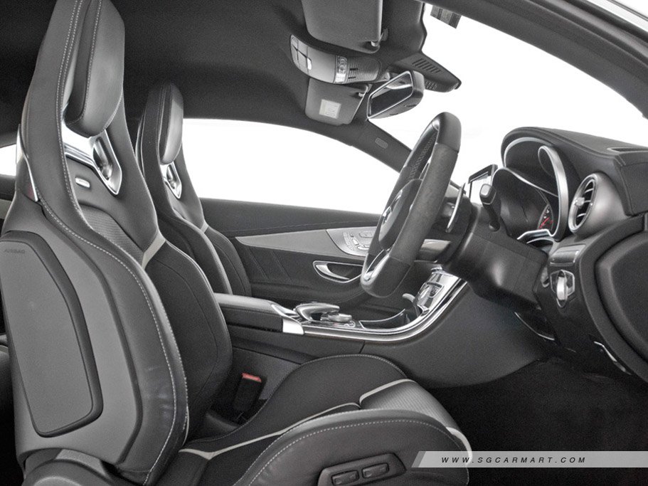 https://i.i-sgcm.com/new_cars/cars/11848/11848_g51