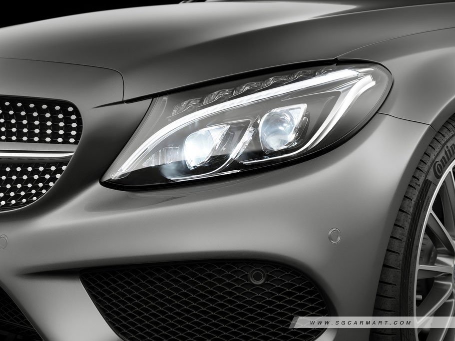 https://i.i-sgcm.com/new_cars/cars/11848/11848_g7