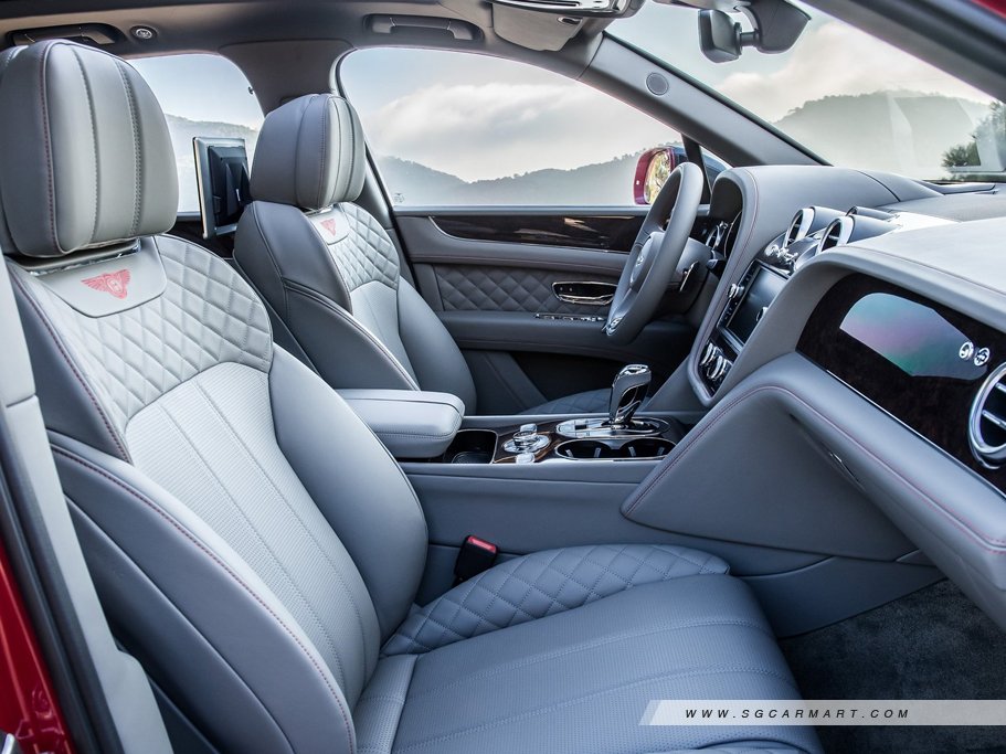 https://i.i-sgcm.com/new_cars/cars/11849/11849_g11