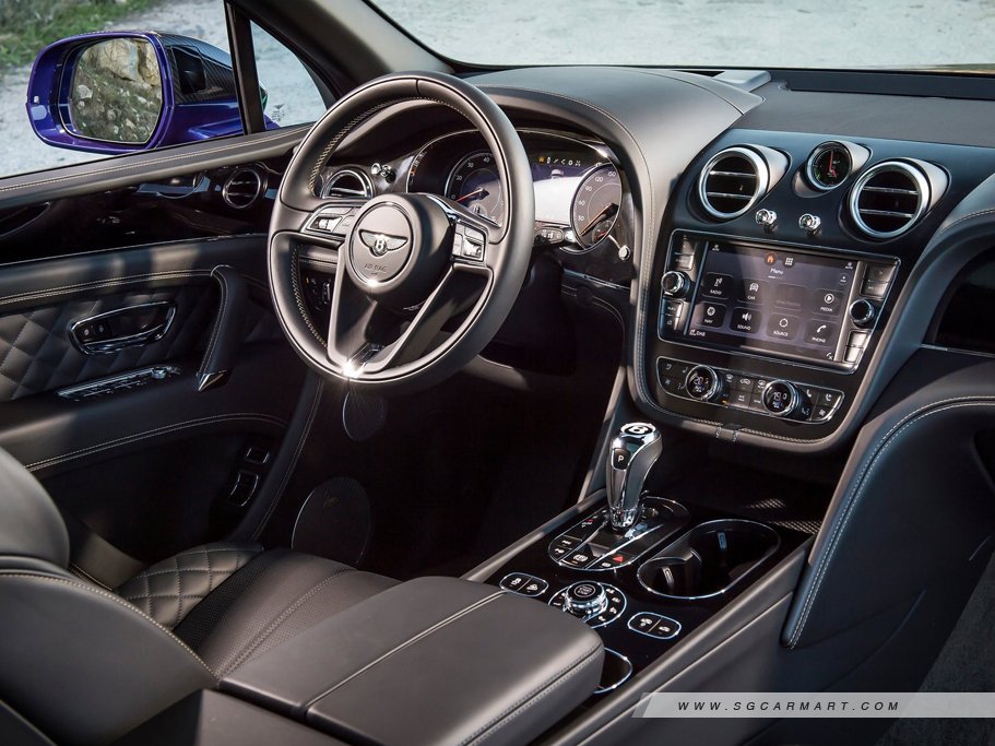 https://i.i-sgcm.com/new_cars/cars/11849/11849_g13
