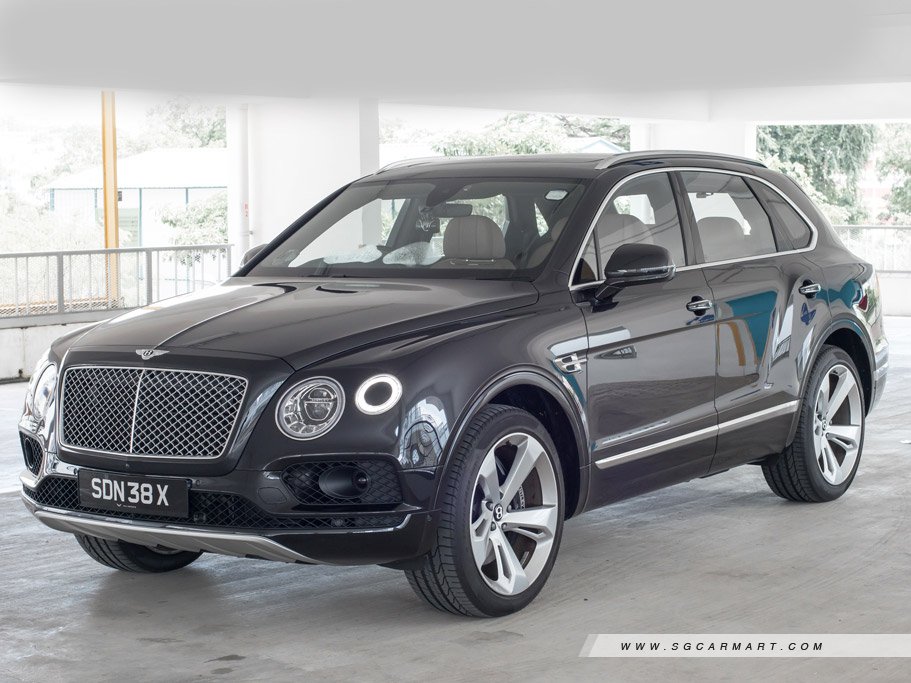 https://i.i-sgcm.com/new_cars/cars/11849/11849_g15
